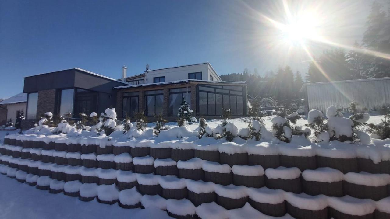 Apartmán NAVRCHU Brezno Exterior foto